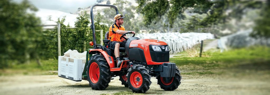 B01 Series ROPS & CAB tractors